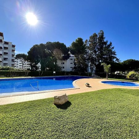 Vilamoura Panoramic View With Pool By Homing Exterior photo